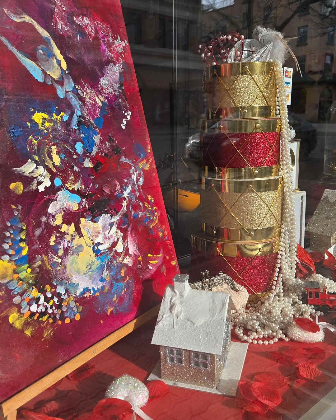 Valentine’s Window — Marianna Abutalipova